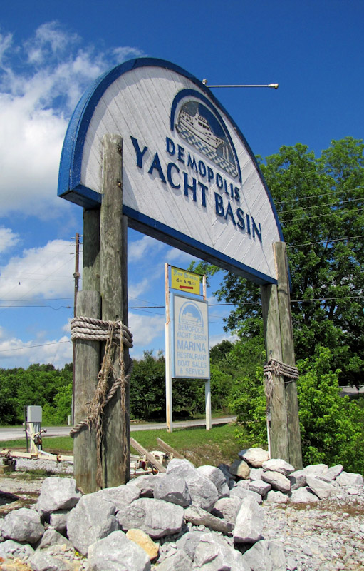 demopolis yacht basin restaurant